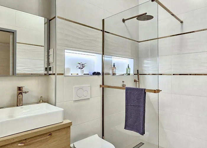 Cozy&comfy Drum 3 Bedrooms And Ac Apartament Budapesta